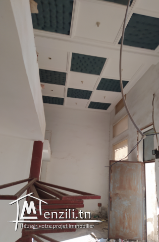 A vendre Dépôt et Administration au port de Sousse