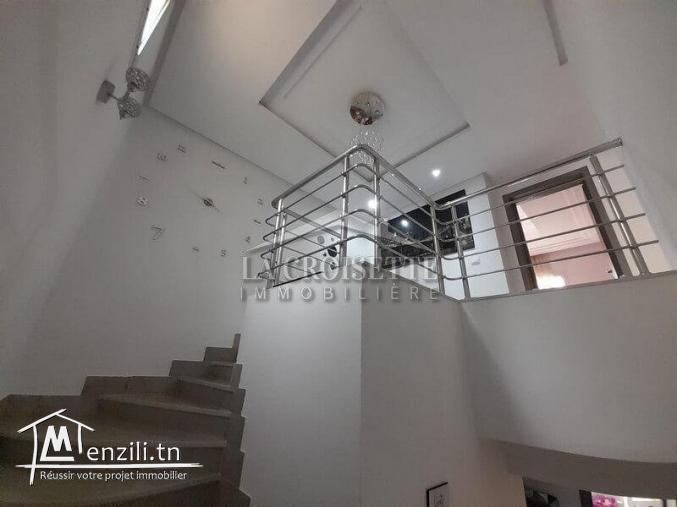 Villa S+3 à La Soukra MVL1227