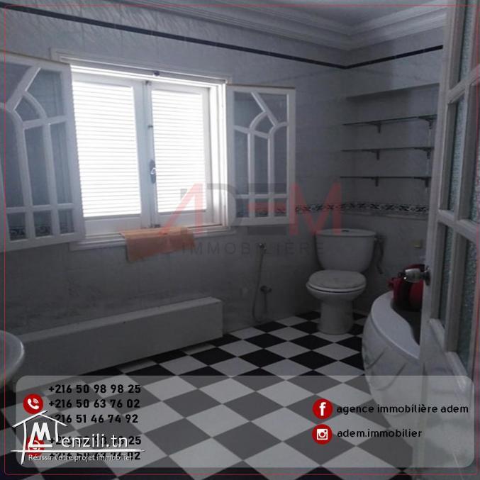 Etage de villa S3 richement meublé à Sahloul