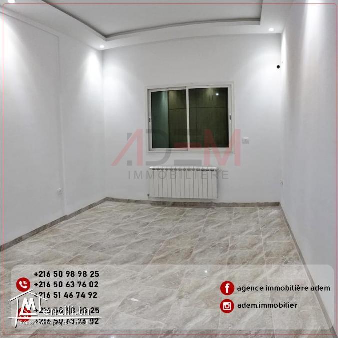 Bel appartement S1 jamais habité