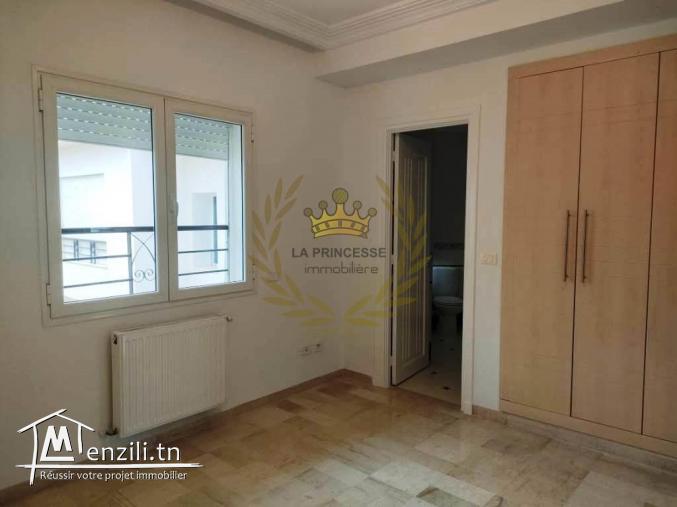 Vente – Triplex avec jardin à Sidi daoud