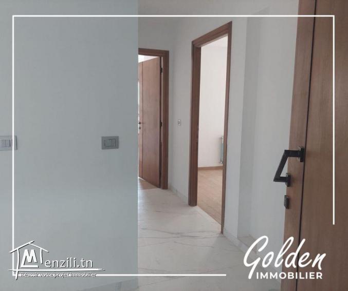 Agence Golden immobilier met en vente un appartement S+2  Haut Standing