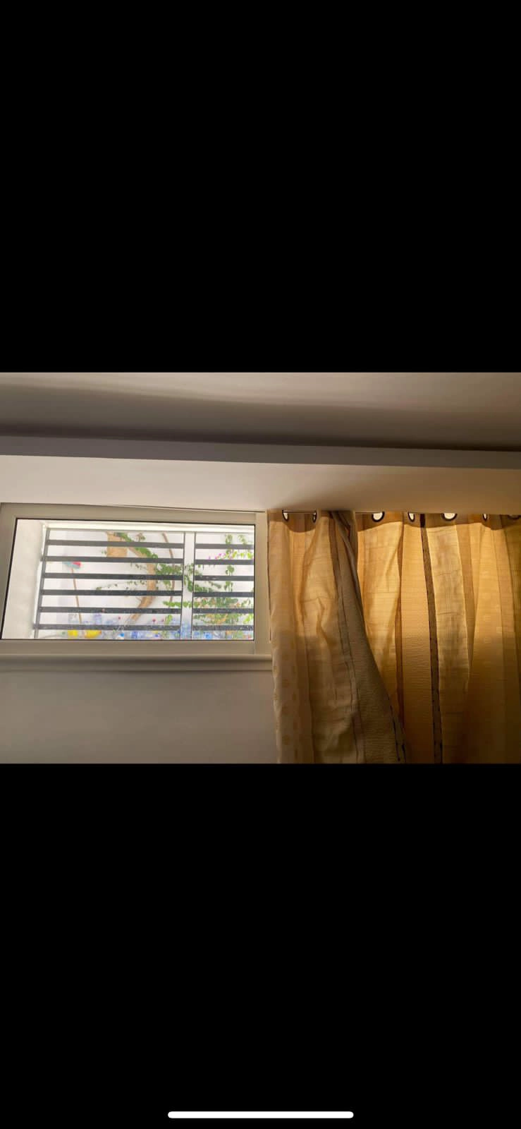 Description A louer studio S+0 + parking de voiture à Jardins d’El Menzah 1