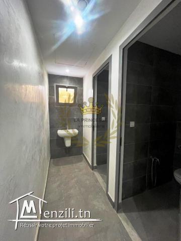 Location – Bureau aux berges du lac 2