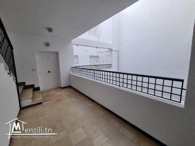 Bureau ANCOLIE(Réf: L2685) HAMMAMET CENTRE