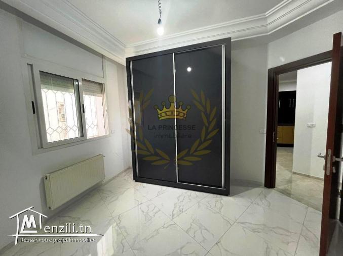 Location – Appartement S+2 cité les pins