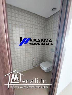 Un bureau A+2 à louer à Menchiya