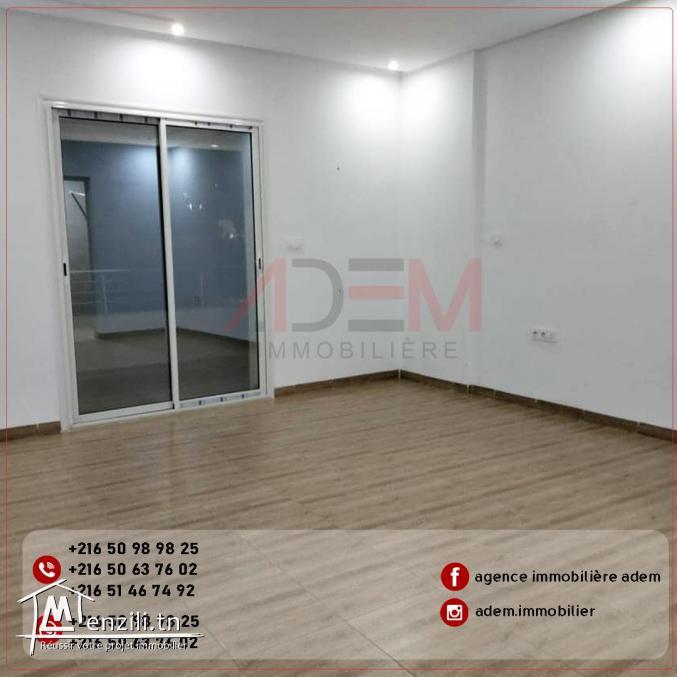 Spacieux étage de villa S3 de 260m²