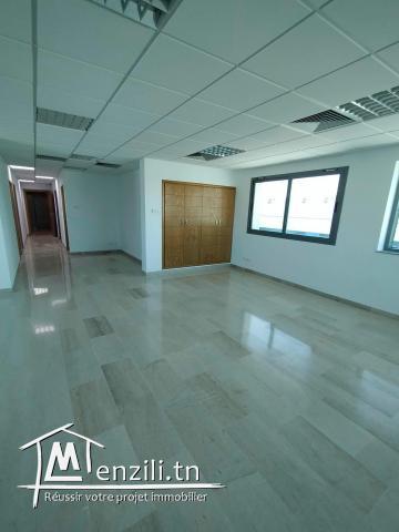 bureau  a louer au lac 1