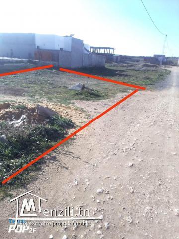 Vends terrain 250m2 proche Mornaguia