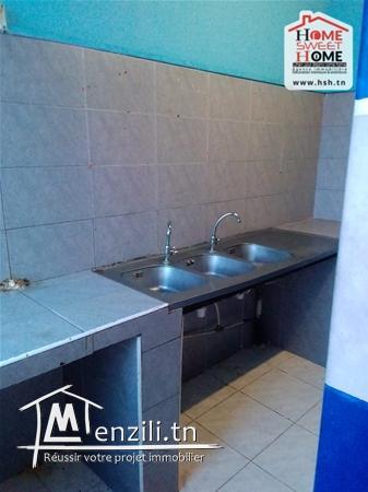 Local commercial Elissa A Louer A Montplaisir