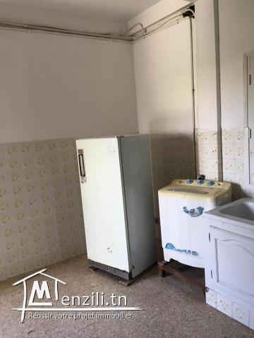 appartement meublé situé au centre ville de Gafsa