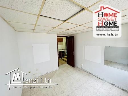 Bureau Iris à Louer aux Berges du Lac 1