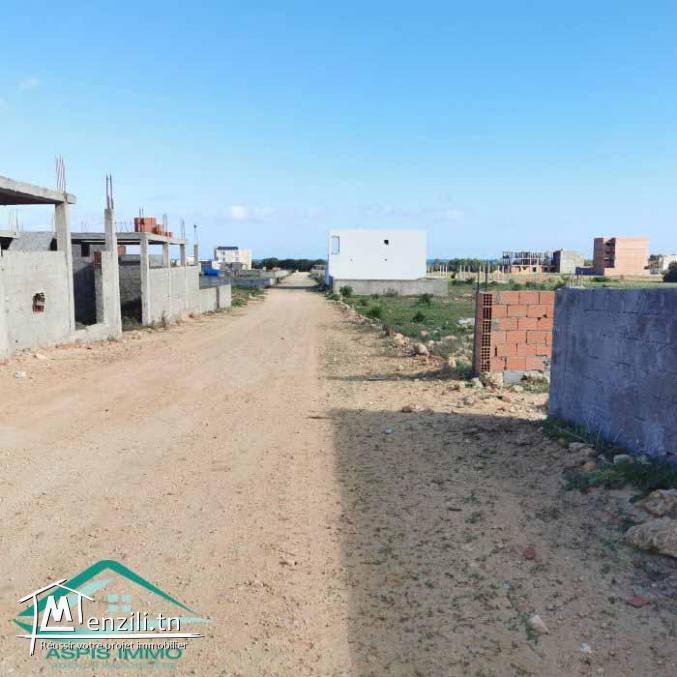 VT776Terrain d’habitation à 500 mètres de plage Kerkouene