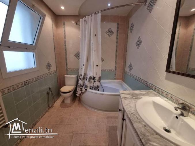 Villa NADA (Réf: V621)