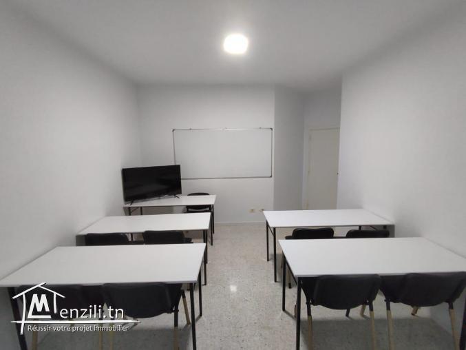 Equipement du centre de formation à Sfax ville a vendre avec son locale a louer