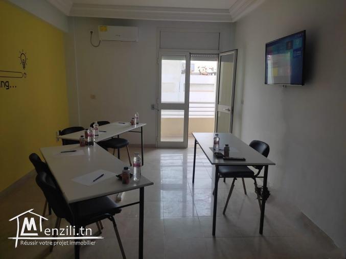 Equipement du centre de formation à Sfax ville a vendre avec son locale a louer