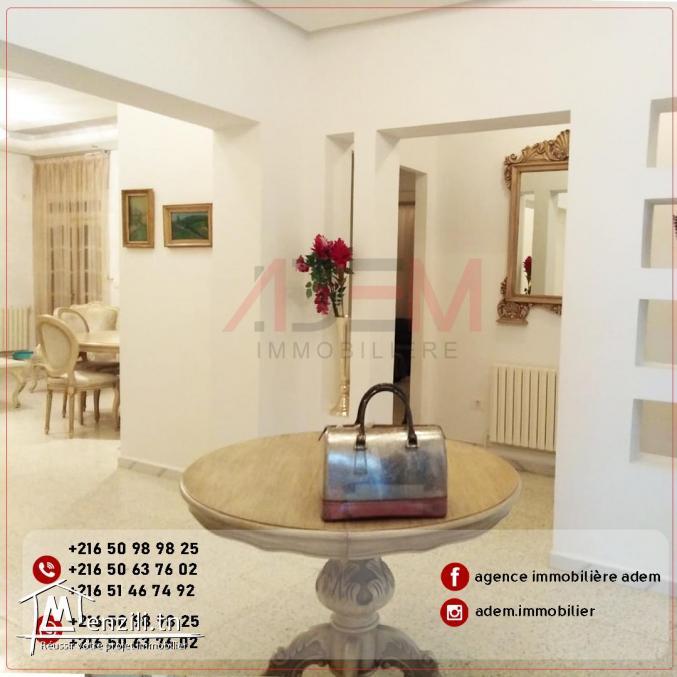 Etage de villa hautement meublé S3 avec abri voiture