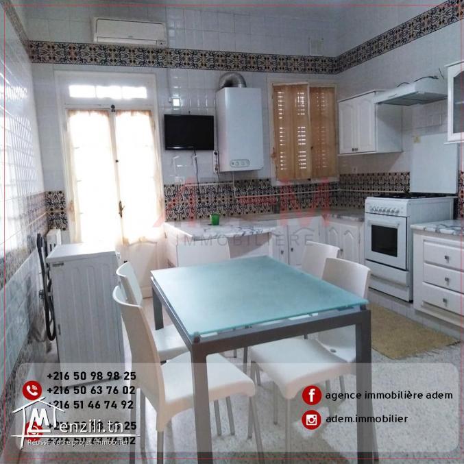 Etage de villa hautement meublé S3 avec abri voiture