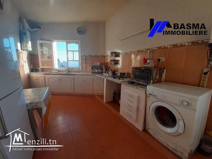 à vendre un appartement S+3 à Hay Riadh