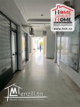 Bureau Andréa à Louer aux Berges du Lac 1