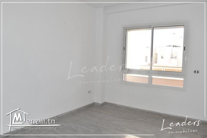 A_VENDRE  Un S+2 Direct promoteur à vendre à Cité Ghazela