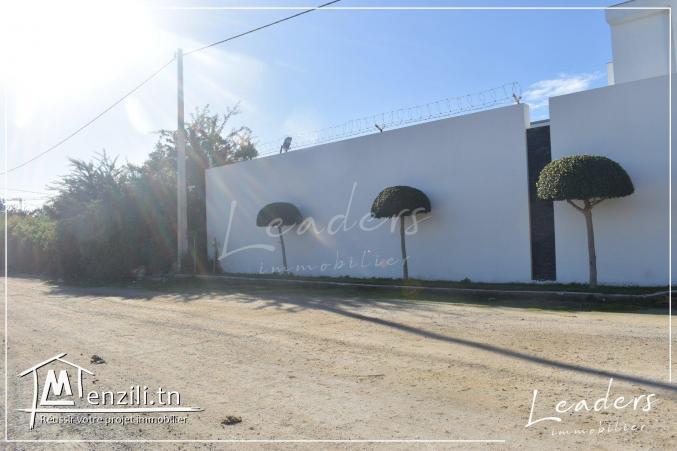 A_VENDRE un beau terrain à la nouvelle Soukra