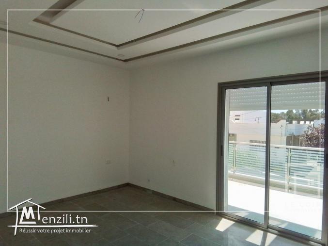 A vendre une #villa S+4 avec jardin