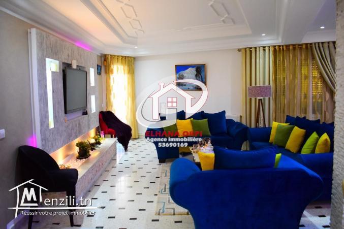 maison +2 locaux commerciaux à vendre à hiboune