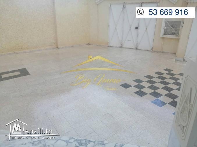 Spacieux RDC Avec grand jardin à khzema ouest