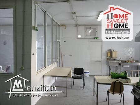 Dépôt Béatrice à Louer à Chotrana