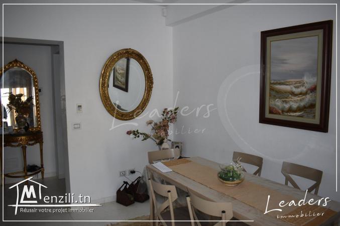 A_VENDRE un S+2 à Gammarth