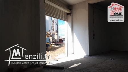 Dépôt Manuela à Louer à La Soukra