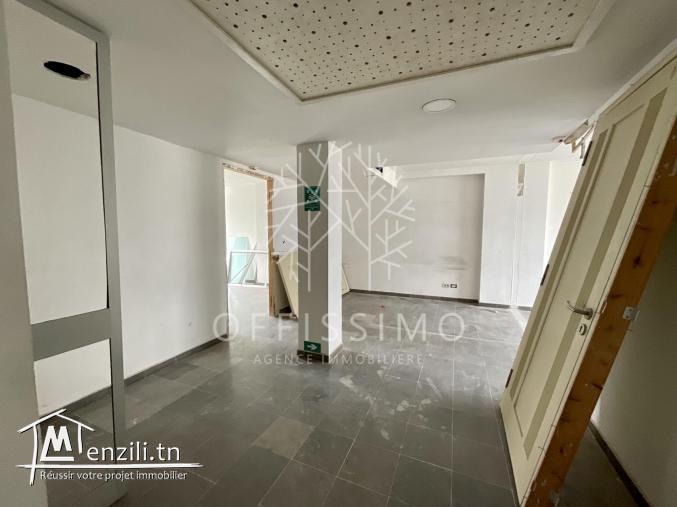 NOUVELLE OPPORTUNITÉ : IMMEUBLE LUMINEUX ET SPACIEUX À LOUER EN PLEIN CENTRE-VILLE DE TUNIS