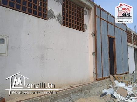 Dépôt Cristina à Louer à Chotrana