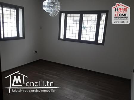 RDC de Villa Finca à Vendre à Bizerte Corniche