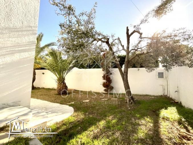 Belle villa à Manar avec grand jardin
