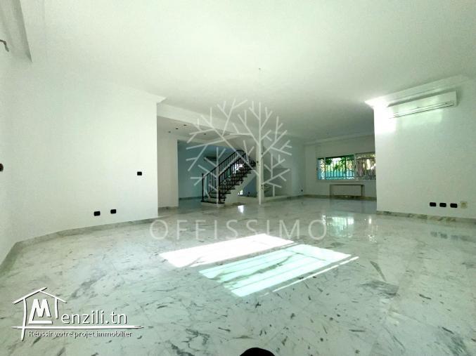 Belle villa à Manar avec grand jardin