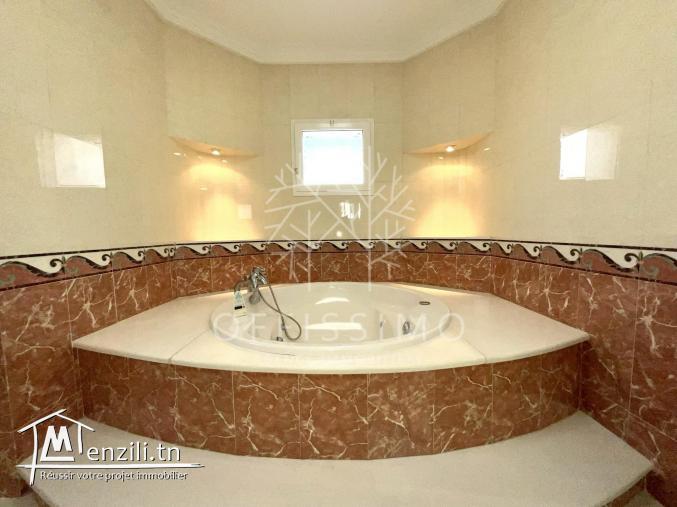 Belle villa à Manar avec grand jardin