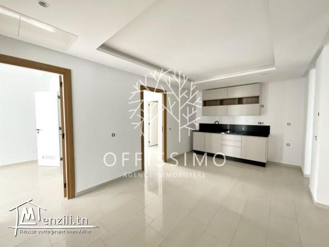 Location d'un bureau moderne de 300 m2 au Lac 1