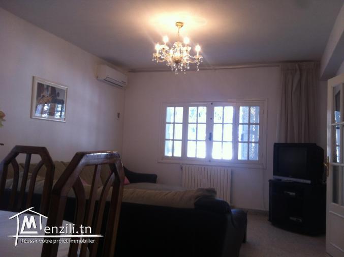 A louer a la marsa corniche un appartement meublé avec jardin