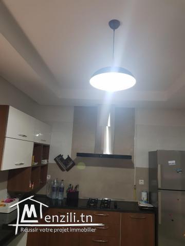 A louer a la marsa bel appartement meublé avec jardin