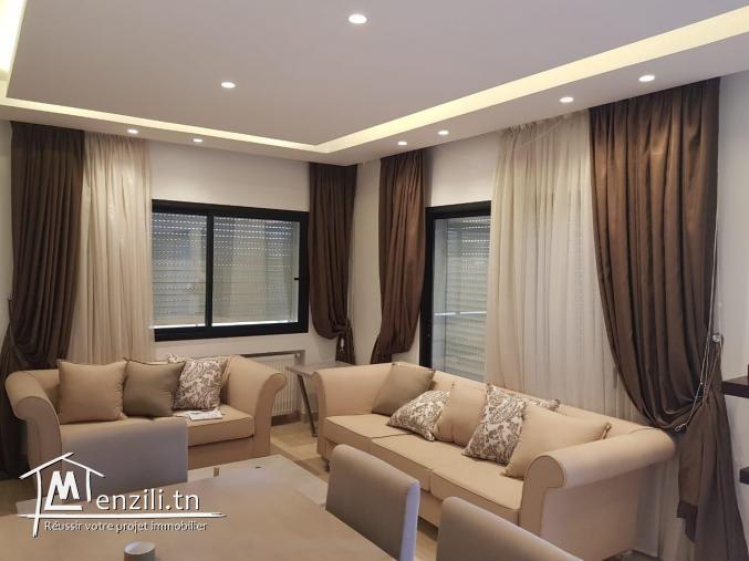 A louer a la marsa bel appartement meublé avec jardin