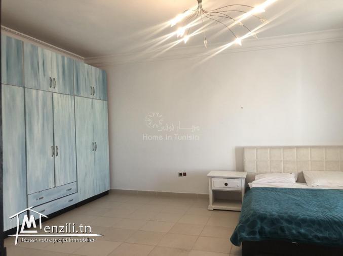 Location villa pieds dans l'eau à Skanes