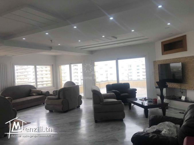 Location appartement S+4 vue mer à la Corniche