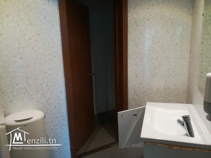 Immeuble bureautique haut standing au lac