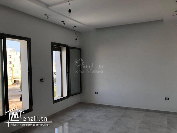 A louer appartement S+3 non meublé à Jaouhara