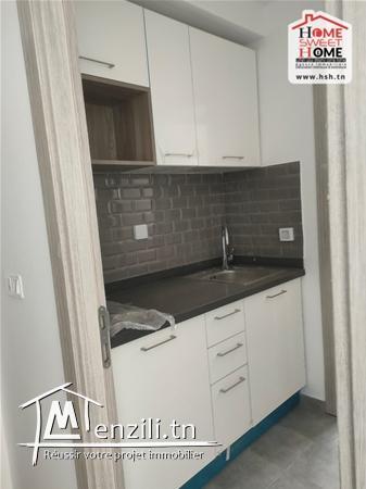 Bureau Angelina à Vendre à Ain Zaghouan