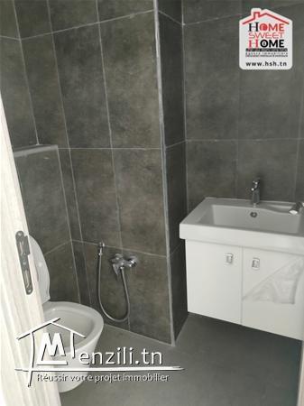 Bureau Angelina à Vendre à Ain Zaghouan