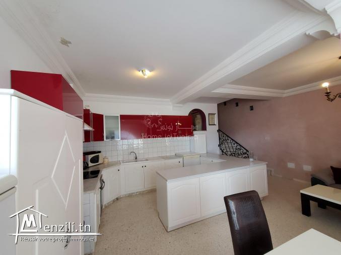 Location duplex pieds dans l'eau meublé à Tantana